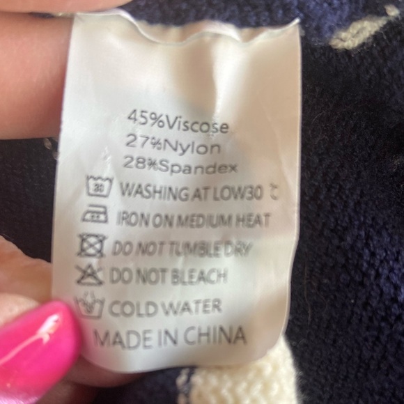 Kirundo~Super Soft~Navy & Off-White~Ribbed Knit~Striped~Pullover~Sweater~Size S - Picture 12 of 12